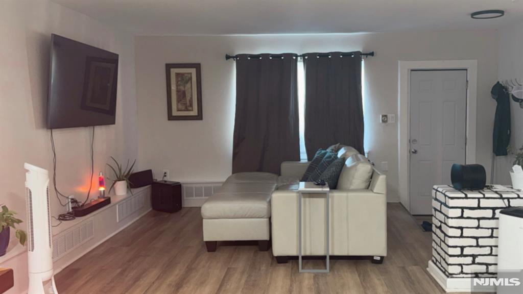 15 17th Street 1