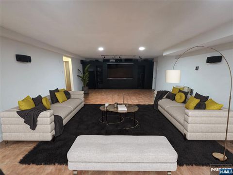 Photo of 86 Keer Ave, Newark, NJ 07112 (MLS # 25028717)