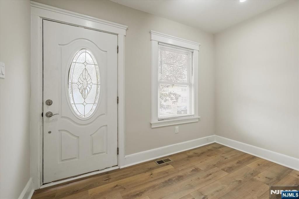 Photo of 343 17th Avenue, Paterson, NJ 07504 (MLS # 25041274)