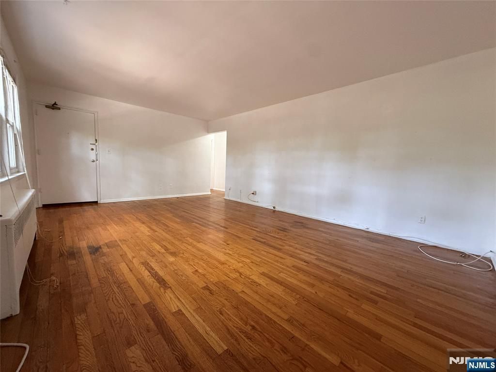 Photo of 12 Gainesborough Terrace #1B, River Edge, NJ 07661 (MLS # 25035448)
