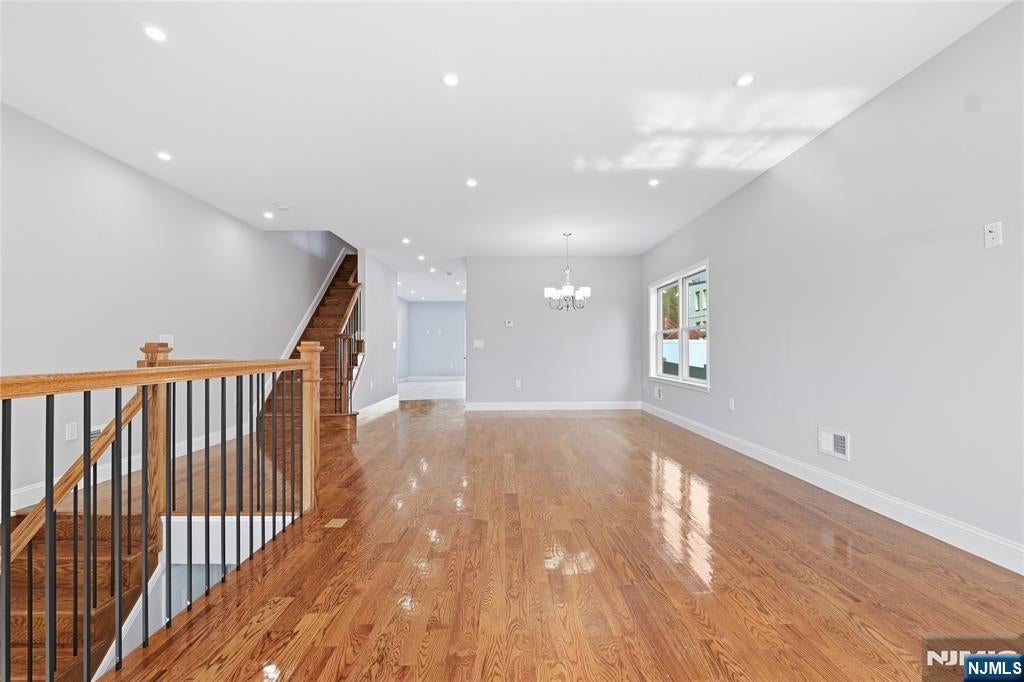 761B 4th Street