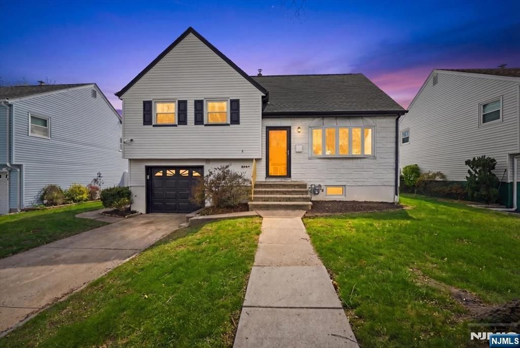 Photo of 51 Albert Terrace, Bloomfield, NJ 07003 (MLS # 26012785)