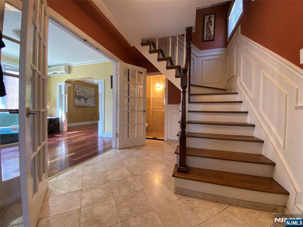 20 Hudson Avenue