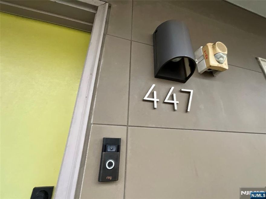 Commuter-friendly and thoughtfully designed, this three-level townhouse-style condominium in Jersey City offers a perfect blend of space, comfort, and convenience. Featuring three generously sized bedrooms, this home provides flexible living across multiple levels, ideal for both everyday living and entertaining. The main living area is bright and inviting, complemented by a well-appointed kitchen and ample room for dining and relaxation. Upper levels offer private bedroom retreats with great natural light and storage. Additional highlights include off-street private parking, a highly desirable feature in this vibrant urban location. Conveniently situated near major transportation options, shopping, dining, and local amenities.