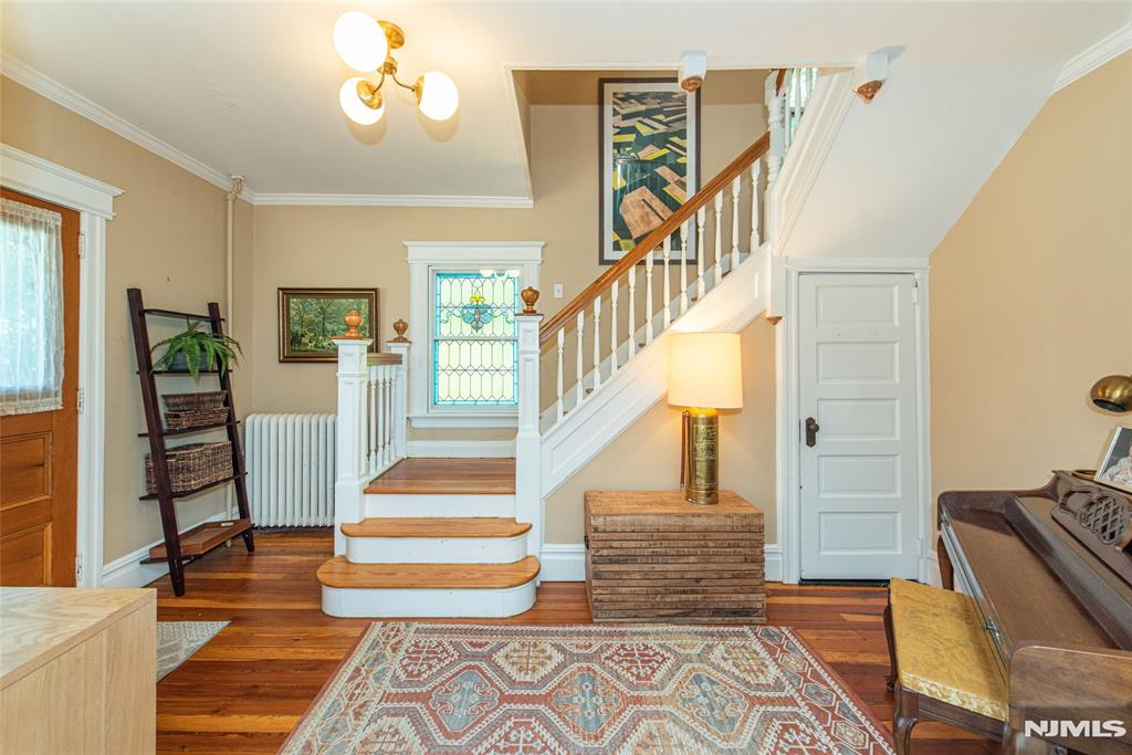 35 Brookside Avenue