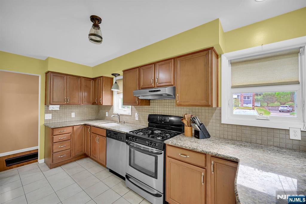 511 Ramapo Valley Road