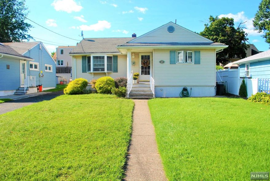 CHARMING RANCH LOCATED ON A QUIET, DEAD END STREET IN DESIRABLE MAYWOOD. ONE FLOOR LIVING WITH AN ENTRY FOYER, LARGE EAT IN KITCHEN, DINING ROOM THAT OPENS TO LIVING ROOM (DINING ROOM WAS A 3RD BEDROOM), 2 BEDROOMS AND A FULL BATHROOM. THERE IS ALSO A FULL BASEMENT THAT IS PARTIALLY FINISHED WITH AN ADDITIONAL FULL BATHROOM, LAUNDRY, AND STORAGE. SOME OTHER FEATURES INCLUDE HARDWOOD FLOORS, CENTRAL A/C, DETACHED GARAGE, DRIVEWAY WITH PARKING FOR A FEW CARS, LAWN SPRINKLER SYSTEM, NEW HOT WATER HEATER AND LEVEL BACKYARD WITH PATIO. LOW TAXES! THIS WILL NOT LAST...