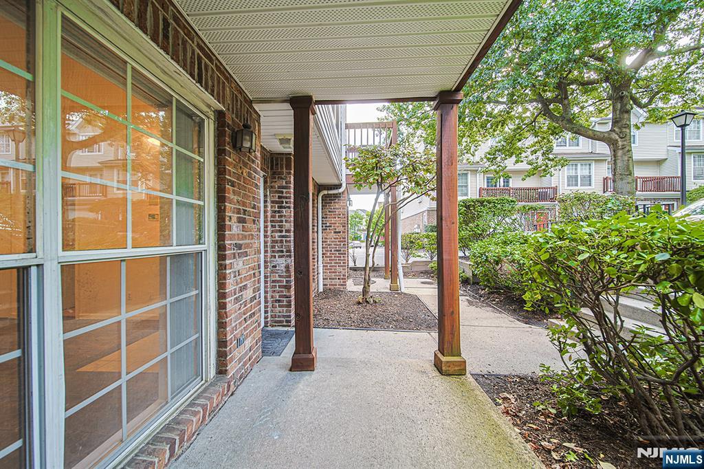 240 Village Circle Drive 1131