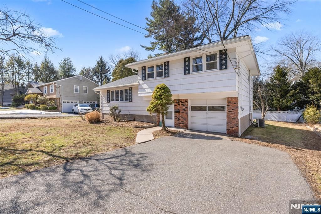 Photo of 72 Kline Street, Harrington Park, NJ 07640 (MLS # 26007795)