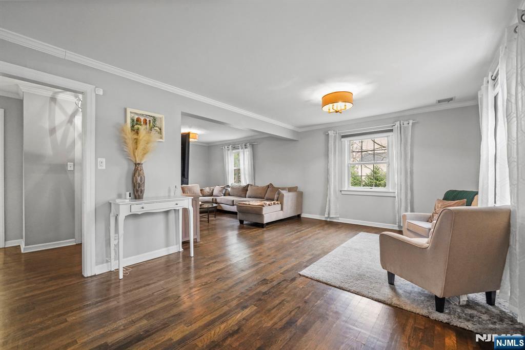 765 Sunset Terrace