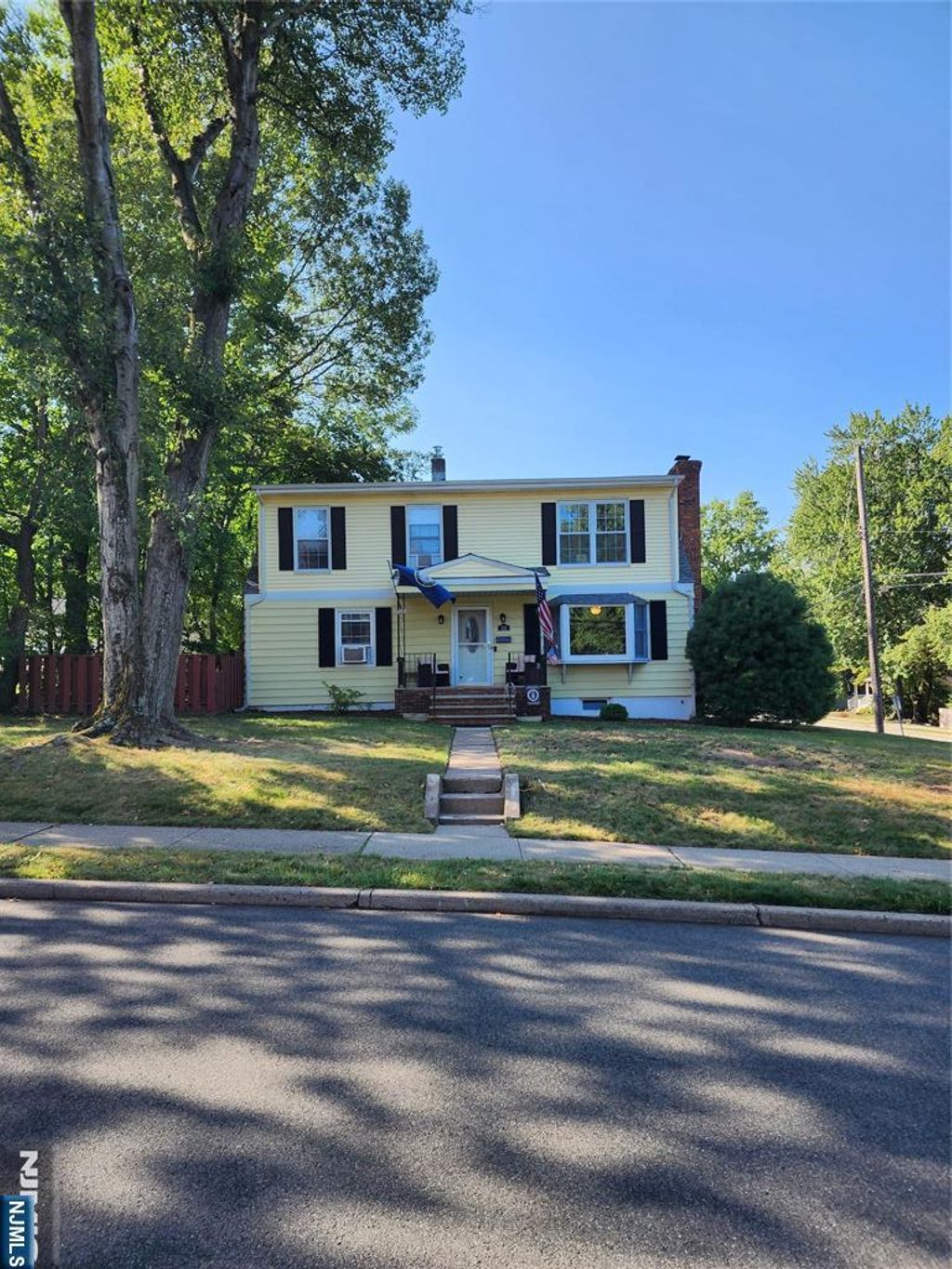 Photo of 132 Prospect Street, Ramsey, NJ 07446 (MLS # 25032007)