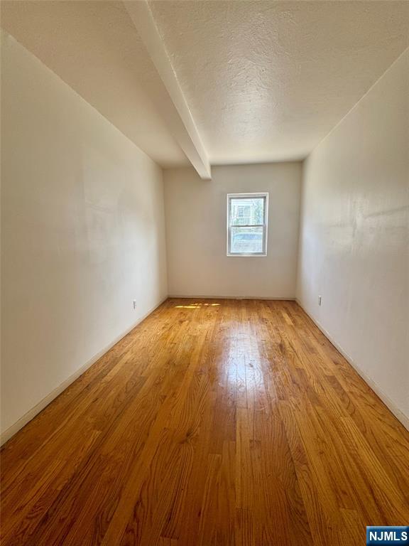 87 Main Street 85