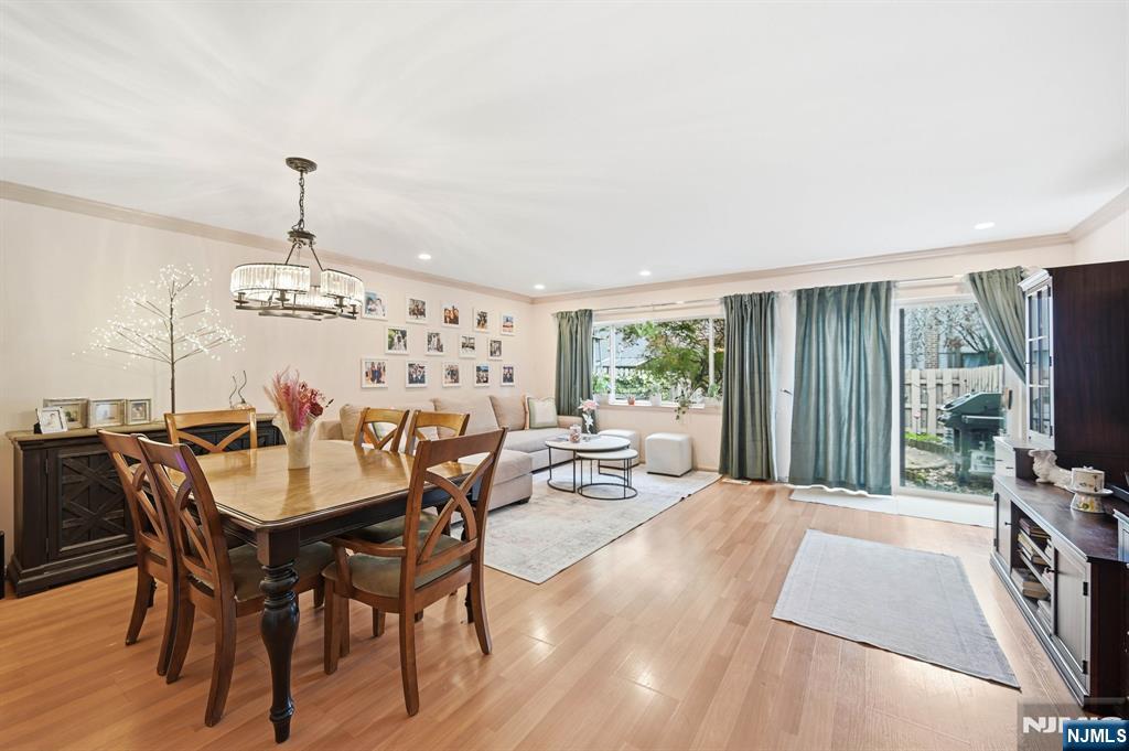 219 Pond Terrace 2B