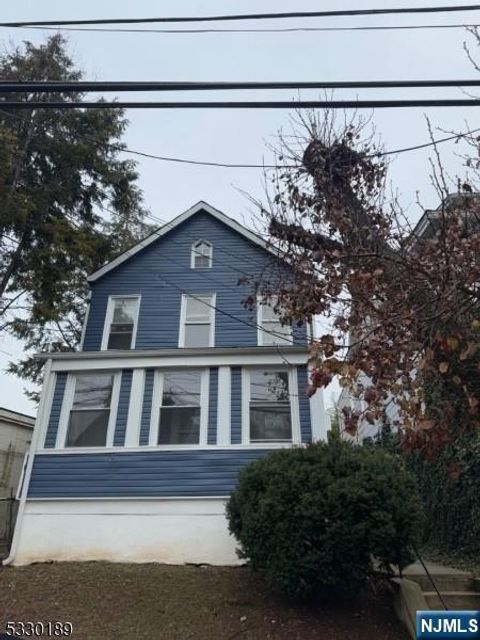 52 Smith Street Irvington NJ 07111