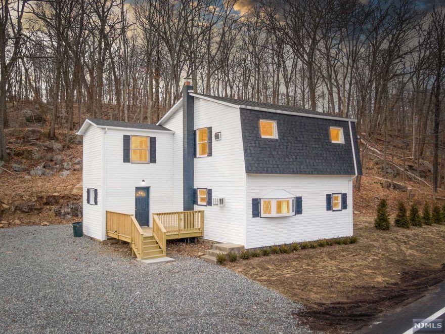 Remarks: Welcome To This Beautifully Renovated Colonial Style Home In Highly Desirable Lower West Milford Township! 2 Bedrooms Plus Bonus Room/Office & 3 Full Baths! Open Floor Plan Style With Top Of The Line Finishes. Nothing To Do Except Move In. Located Within Close Proximity To The Downtown Area Of West Milford. Enjoy The Endless Outdoor Activities Available To You Including Hiking, Boating, Swimming, etc. A Quick Drive To An Abundance Of Wineries, Farms, Apple Picking, Ski & Spa Resorts. THIS HOME IS ALSO AVAILABLE FOR RENT @$2700/Month