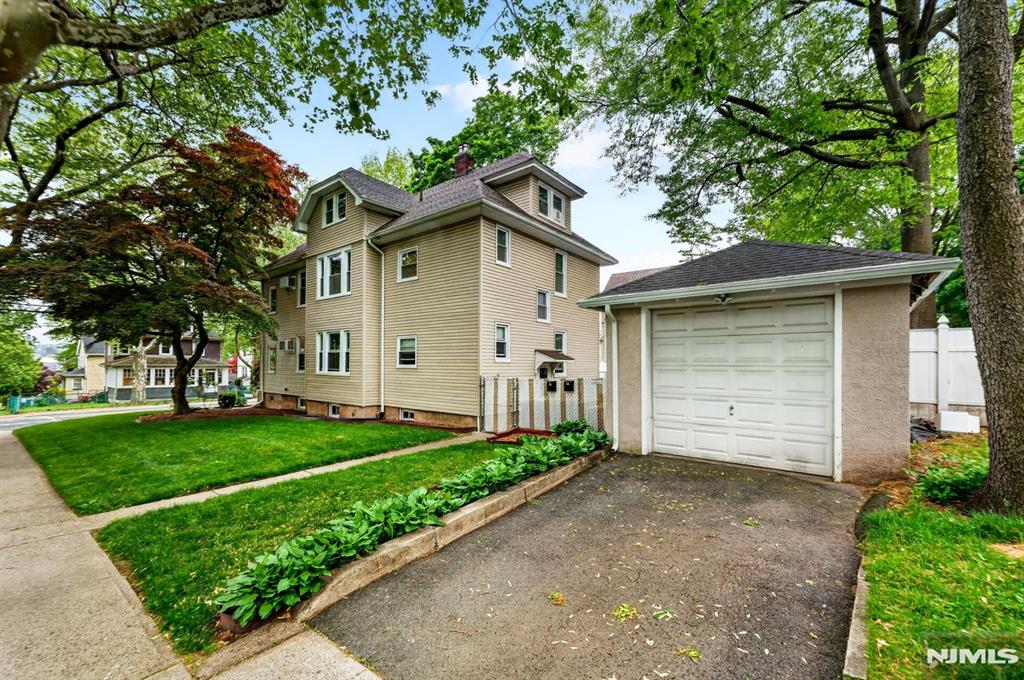 244 Teaneck Road
