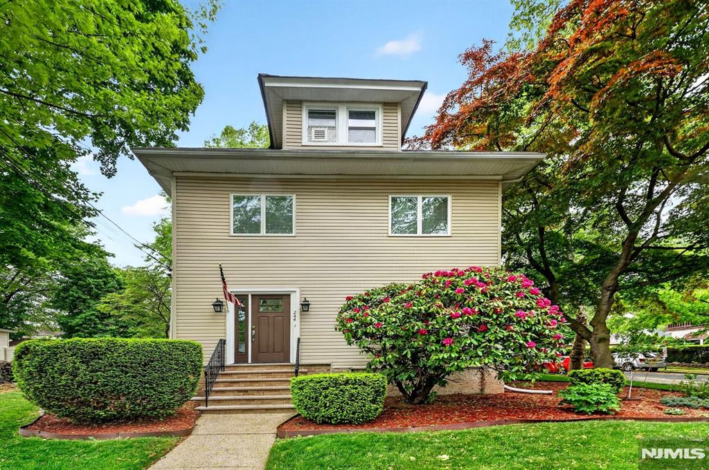 244 Teaneck Road