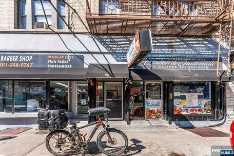 5707 Hudson Avenue, West New York, NJ 07093 - MLS#: 25008112