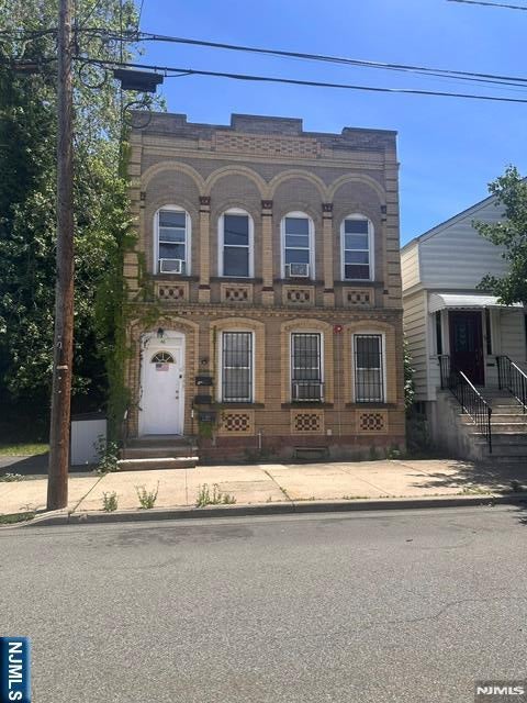 Photo of 46 Farnham AVE #2, Garfield, NJ 07026 (MLS # 26020837)