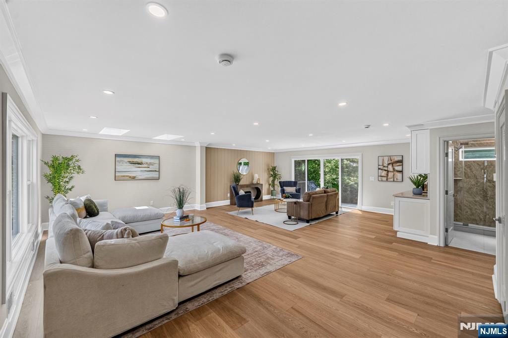 12 Weber Road