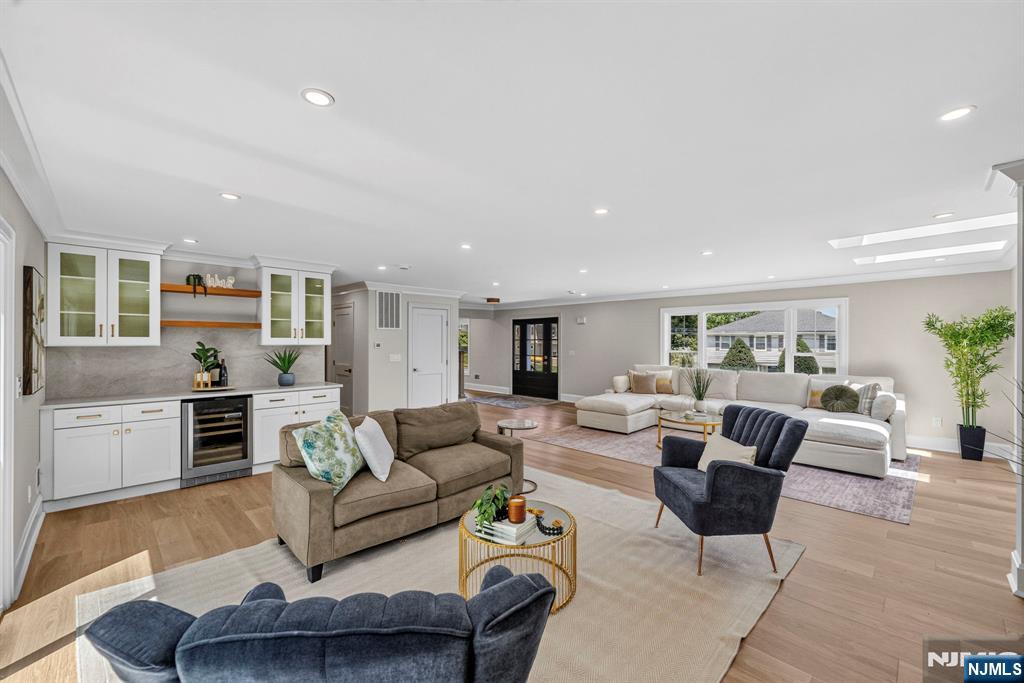12 Weber Road