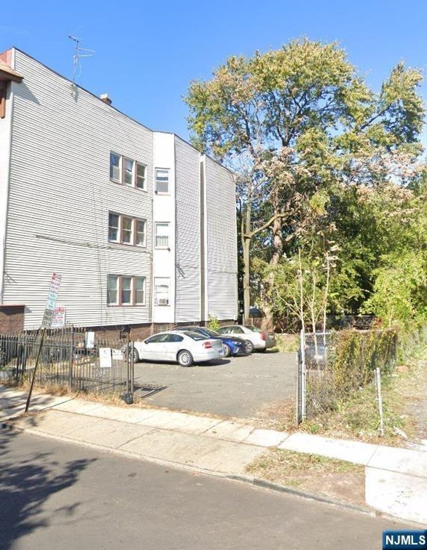 Prime R2-Zoned Lot! Own a 37x100 ft lot in a prime area. New construction nearby. R2 zoning allows duplex or home build. Great investment, easy access, design options. Ideal location, ready to build, excellent investment. Don't miss out! Donâ€™t miss out â€“ contact us today!