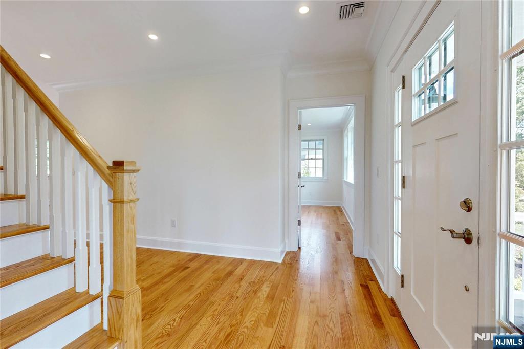 201 Hillside Avenue