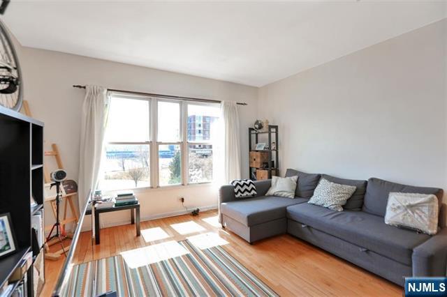 330 The Promenade