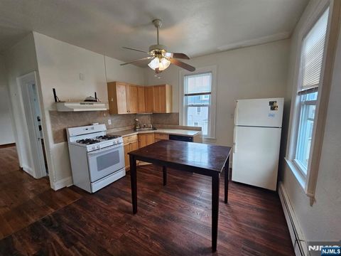 MLS: 24050629