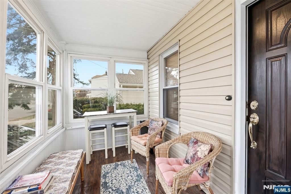 Photo of 713 Henderson Boulevard, Fair Lawn, NJ 07410 (MLS # 26013857)