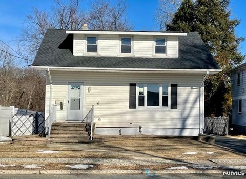 344 Saddle River Road, Saddle Brook, NJ 07663 - MLS#: 25005722