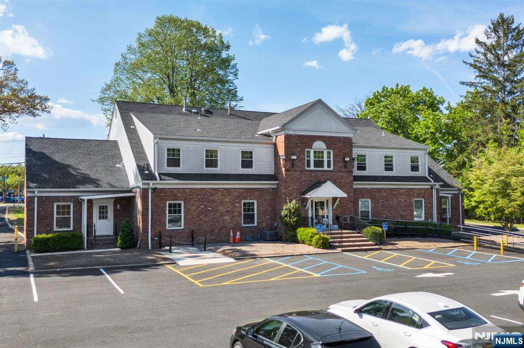 215 Old Tappan Road 1A