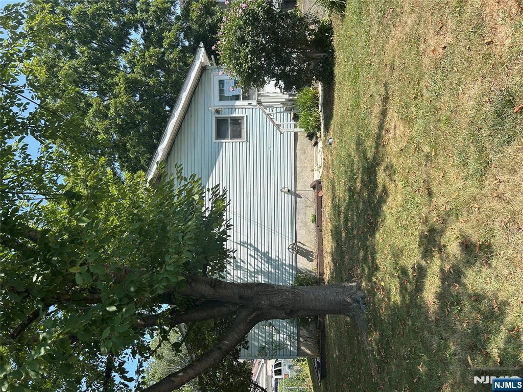 128 Grove Street