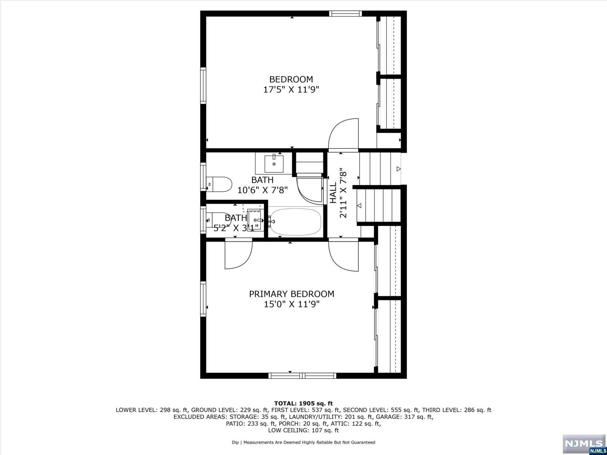 Main image without alt text