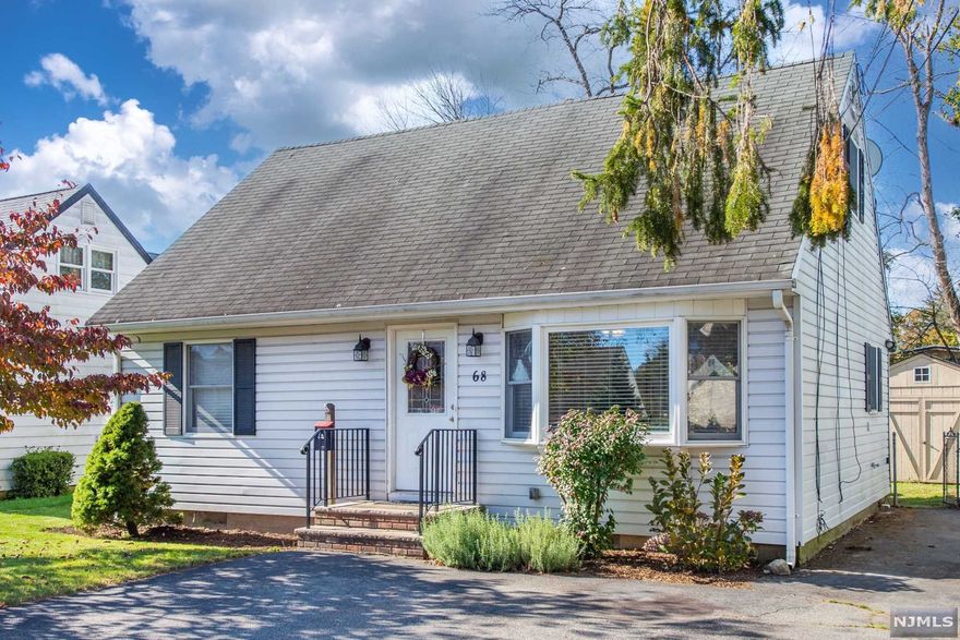 Open floor space design in this 3 or 4 Bedroom Cape Cod on level 50 x 130 Lot in great neighborhood setting. First floor offers newer laminate flooring updated Kitchen with plenty of Cabinets, Countertop space and Stainless steel appliances. Updated Bath , Newer Gas heating system. 2nd floor bedrooms need some updating to match the rest of the home. Pompton Lakes is a very desirable town that offers excellent schools, outstanding recreation centers, and thriving and growing downtown area. Easy access to RT 287, Rt 23, and 208. NJ Transit Bus route located only a few Blocks away.
