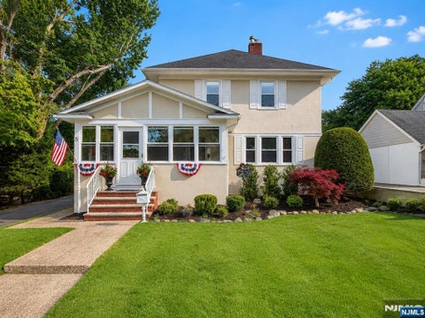 Photo of 5 Madison Heights, Wyckoff, NJ 07481 (MLS # 26024997)