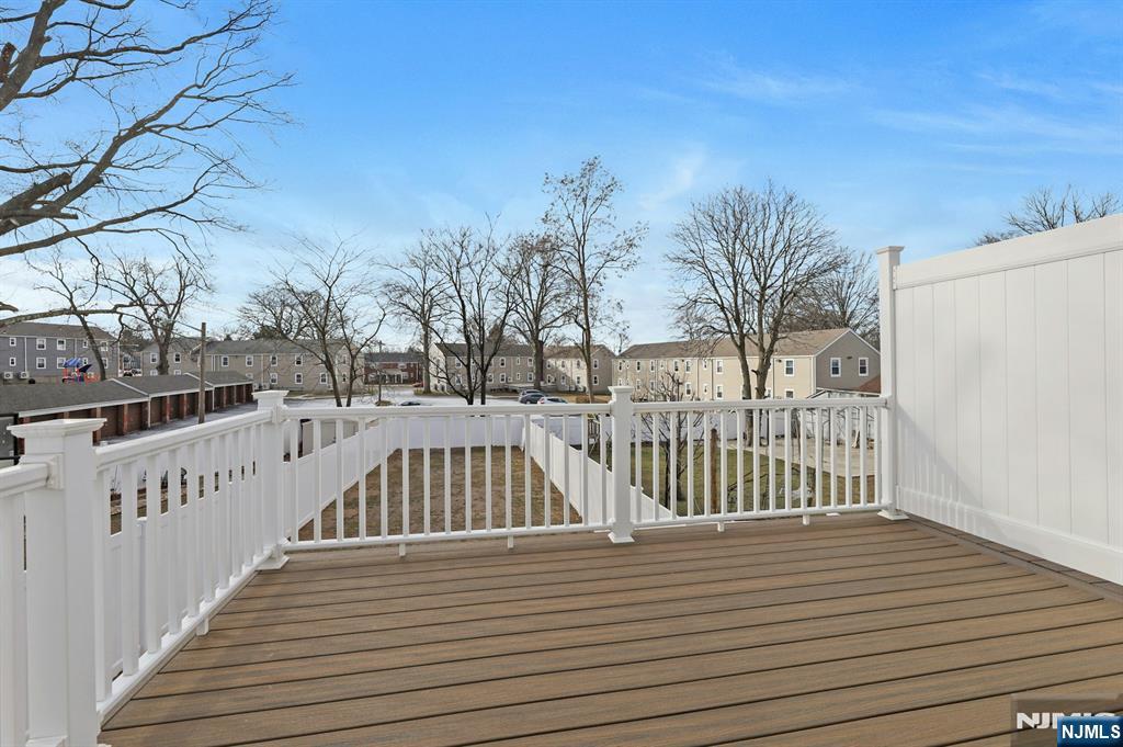 Lodi, New Jersey 07644, United States, 3 Bedrooms Bedrooms, ,3 BathroomsBathrooms,Residential,Pending,12695