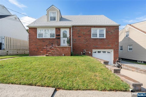 Photo of 7 Veterans Place, North Arlington, NJ 07031 (MLS # 26035323)
