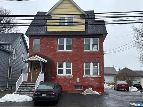 Photo of 334 Midland Ave, Saddle Brook, NJ 07663 (MLS # 26006234)