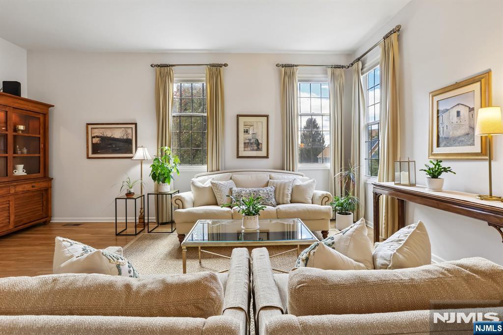 22 Dowitcher Court