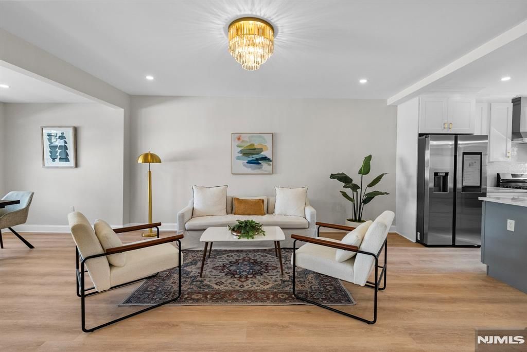 Photo of 19 Highland Place, Ridgefield Park, NJ 07660 (MLS # 26004408)