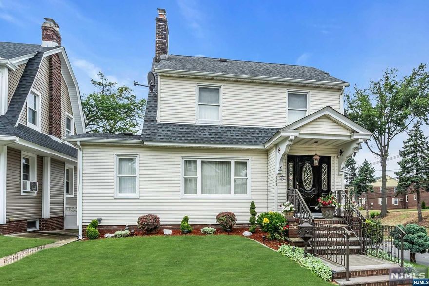 "Exquisitely maintained single-family residence located in the Manor section of Kearny. This charming home boasts 4 bedrooms and 2.5 bathrooms, featuring elegant hardwood flooring throughout. The main level offers a spacious living room highlighted by a wood-burning fireplace, a cozy den, a formal dining room, and eat-in kitchen complemented by a full bath. The second floor accommodates three generously sized bedrooms and a full bath equipped with a jacuzzi. The third floor presents a sizable room with ample storage space. The finished basement is equipped with a beautifully appointed summer kitchen, a convenient half bath, and a family room complete with a wet bar, ideal for entertaining. Outside, the meticulously maintained backyard provides a serene retreat, and a one-car garage offers additional convenience. Conveniently situated near major highways and public transportation, this home offers both comfort and accessibility for modern living."