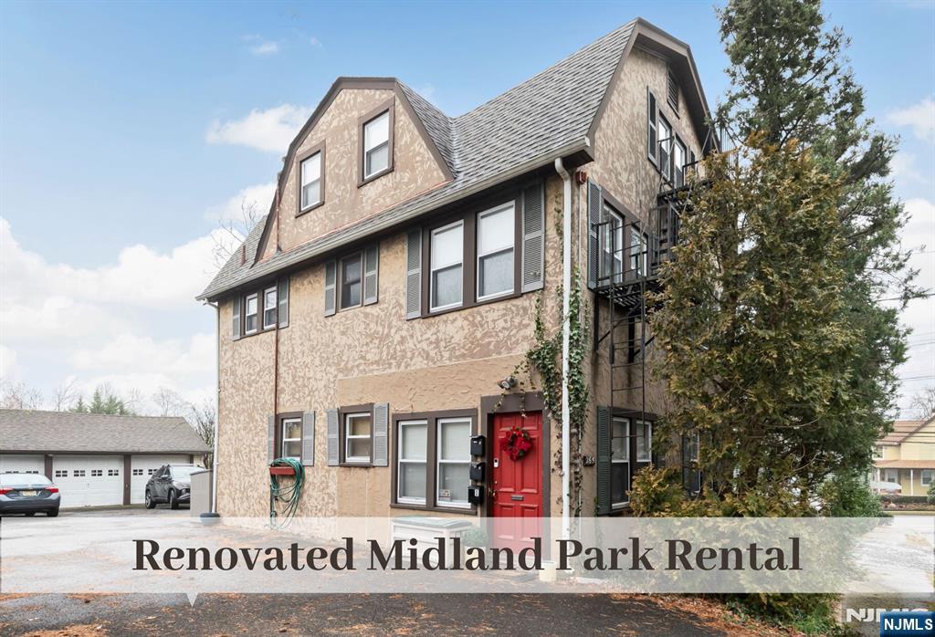 Rental Property at 265 Glen Ave 3, Midland Park, New Jersey - Bedrooms: 1 
Bathrooms: 1 
Rooms: 3  - $1,900 MO.