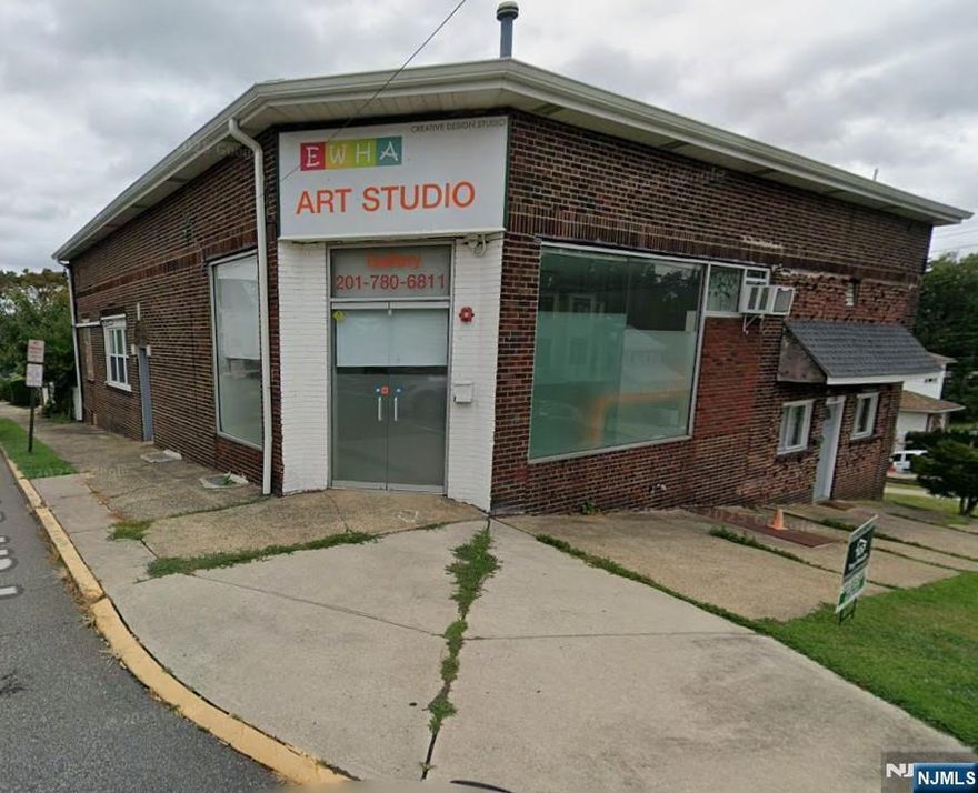 Previous use was "office for internet sales and showroom for clothing and cosmetics." Disregard the sign that says art gallery. That was not the previous use. In order to avoid going to the planning board for a change of use, this would be the simplest business to open at this store presently. That is not to say we will deny any other uses. They just become more costly, thus requiring at minimum change of use which has a $3,500 escrow to go to planning board in addition to $400 of application fees, and an attorney is required. What I've gathered from the town is that if it's the use that was immediately previous, these other requirements disappear. If it's the same as previous use then $100 application fee. But this is listing agents interpretation of what the town official explained. Also, it seems taking the store as is condition not doing renovations, makes the town process simpler. All utilities to be paid by the tenant. Snow removal to be done by a tenant. The store is open and roomy and has a lot of charm.