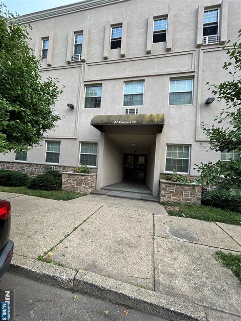 Photo of 61 Kansas #2D, Hackensack, NJ 07601 (MLS # 25043506)