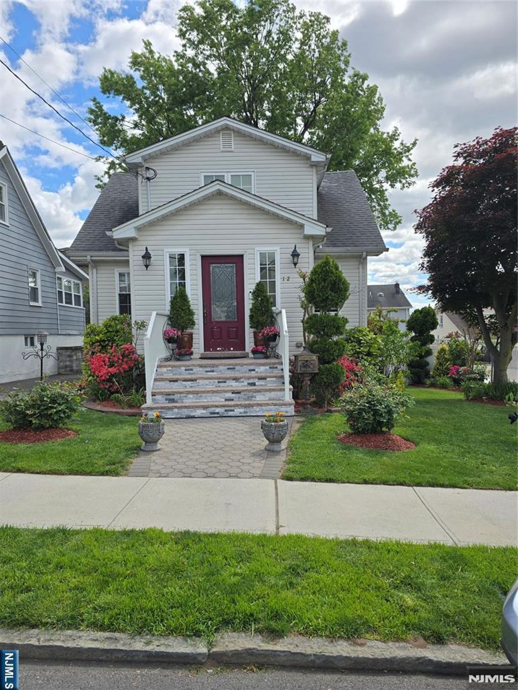 Photo of 123 Ilford Avenue, North Arlington, NJ 07031 (MLS # 26017506)