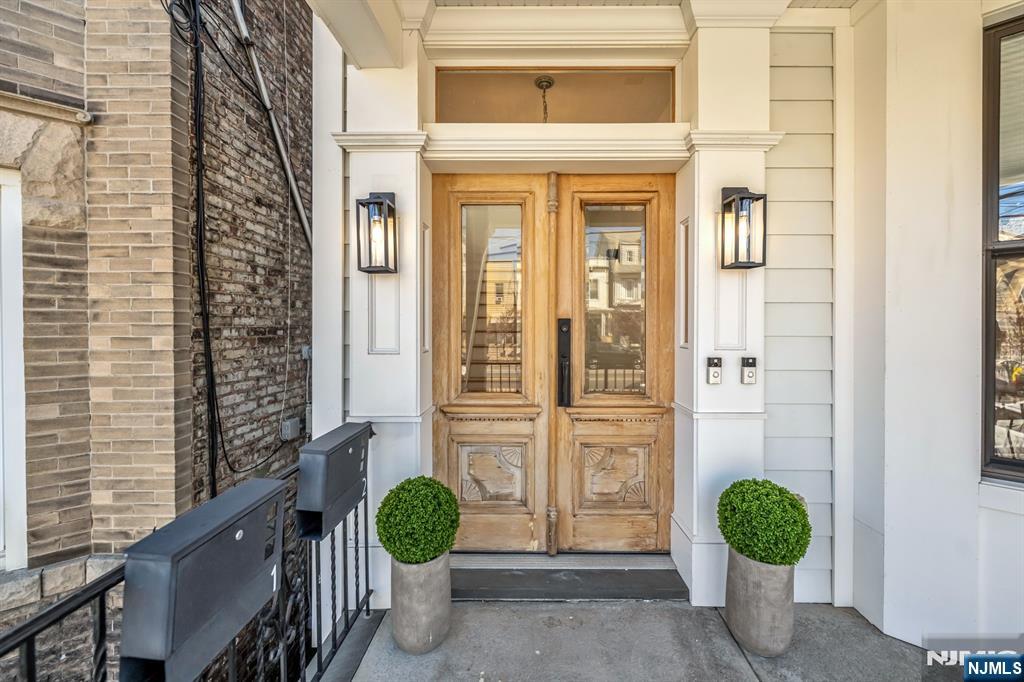 2602 Palisade Avenue