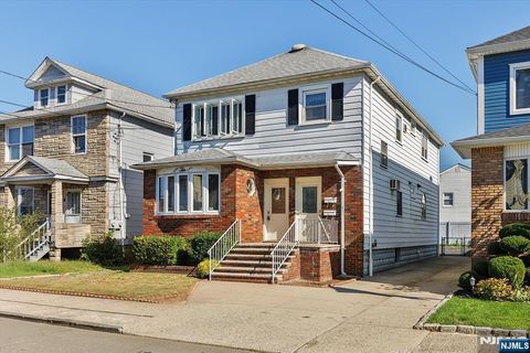 10 4th Street North Arlington NJ 07031