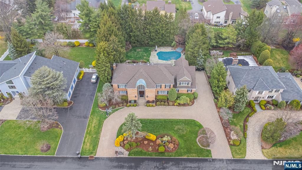 Photo of 5 Blackberry Lane, Caldwell, NJ 07006 (MLS # 26011232)