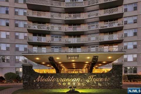 Photo of 2100 Linwood #15P, Fort Lee, NJ 07024 (MLS # 26027938)